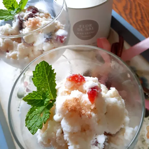 「マヨルカ島の塩　スモーク」を使ってみたSnapdishの料理・レシピ写真:生クリーム&卵不使用の低カロリーアイスクリームwithマヨルカ島の塩スモーク