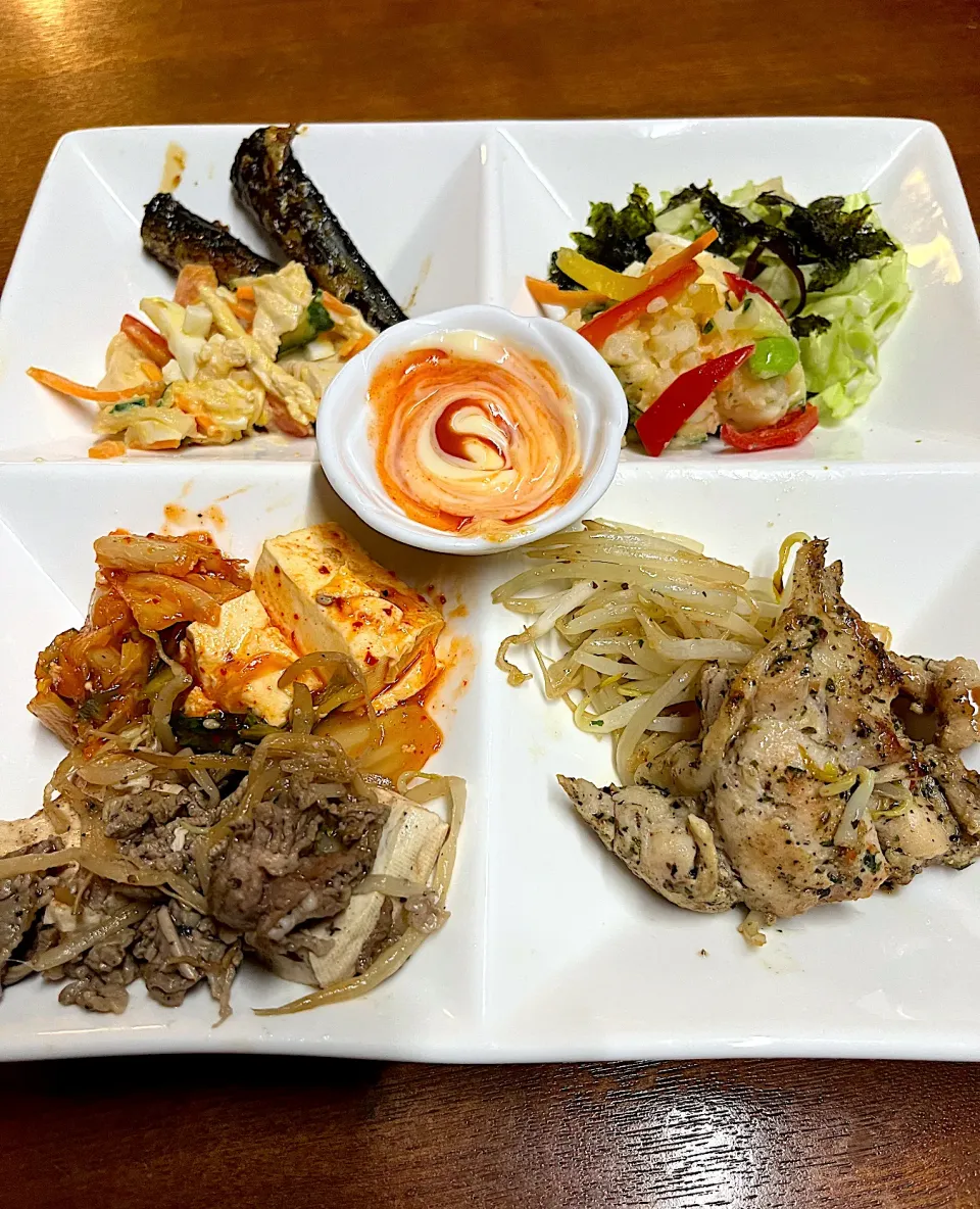 シラチャーマヨプレート💐|henryさん