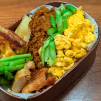 そぼろ弁当| いりごまさん