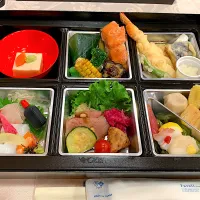 今日のお弁当‼︎ 9 August|Yoshinobu Nakagawaさん