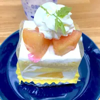 桃のショートケーキ🍑🍰|yumyum😋さん