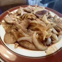 豚肉と玉ねぎの炒めもの(*^^*)