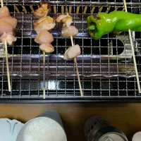 夕食　焼き鳥　ビール🍺TKG|ATさん