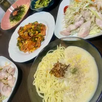 3種パスタ(ビシソワーズ、ナポリタン、明太)チキンサラダ、枝豆|tatsuponさん
