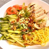 見様見真似でよだれ鶏冷麺|shibazakiさん