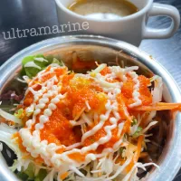 ＊カレー屋さんの定番にんじんドレッシングのサラダ♬＊|ultramarineさん