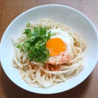 冷やしペペロンうどん卵のせ| ナナさん