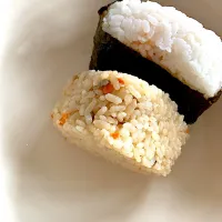 いっさい動きたくない日のご飯、おにぎり。きゅうりの和物|Ayaさん