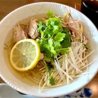フォーガー  胸肉ではなく冷凍庫に眠っていた唐揚げ用のもも肉を使いました