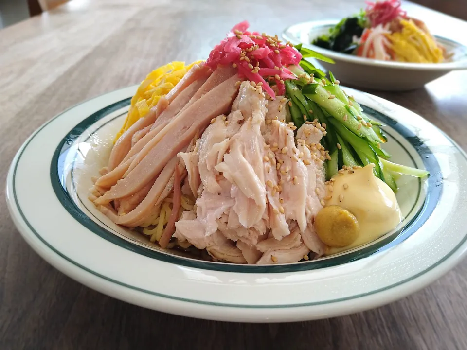 冷やし中華|古尾谷りかこさん