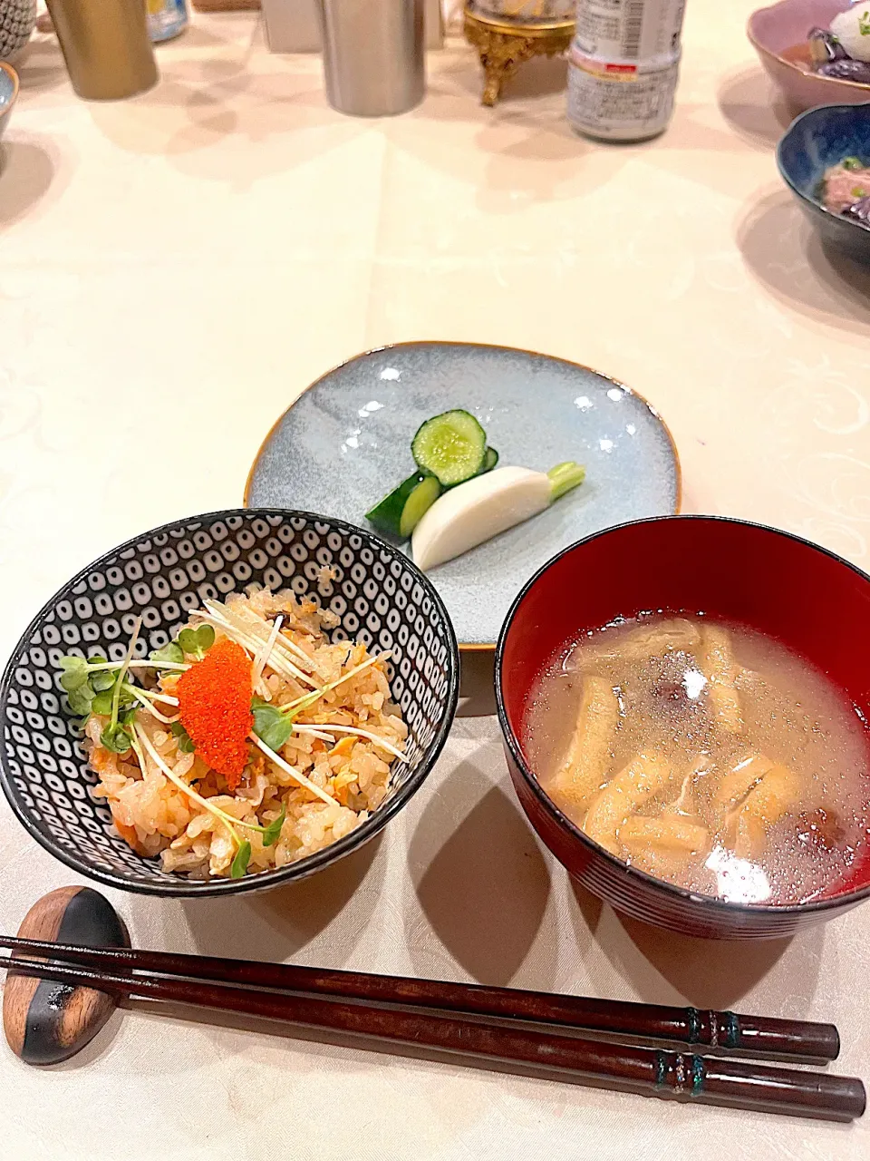 鮭の炊き込みと甘鯛のあらの味噌汁|yosukeさん