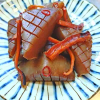 こんにゃくとスルメの煮物|はるみさん