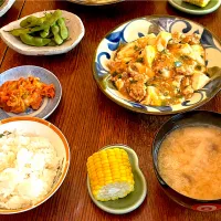 晩ごはん♯麻婆豆腐♯とうもろこし🌽♯枝豆🫛| 小松菜さん