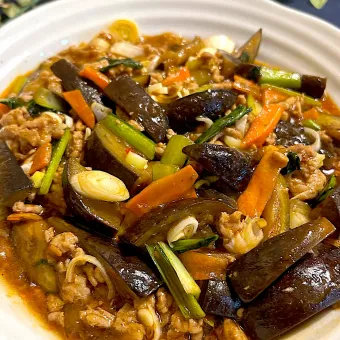 Snapdishの人気料理写真:やっつけ麻婆茄子