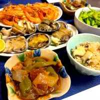 鮑炊き込みご飯と煮鮑エビ焼き|ゆっちこさん