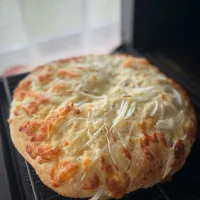 オニオンとチーズのフォカッチャ|すずさん