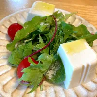 きしめんランチに追加のお豆腐サラダ🥗|さくたえさん