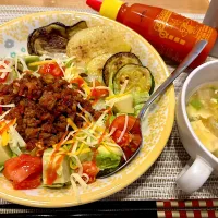 よるごはん
＊タコライス
＊グリル野菜
＊たまごスープ| さっちんさん