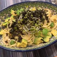 柚子胡椒が決め手のアボカドオイルパスタ|こぐまさん