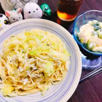 キャベツとしらすのペペロンチーノ、きゅうりとサラダチキンの胡麻マヨサラダ| サトリさん