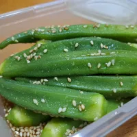 オクラのだし漬け|れい@保育園弁当始めましたさん