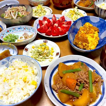 Snapdishの人気料理写真:アルモンデ晩ごはん in 義実家