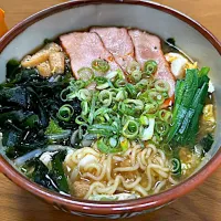 サッポロ一番みそラーメン🍜❗️(^｡^)✨|サソリさん