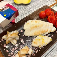 今夜のつまみ＆デザートは仙台出張でGET👍| BUBUさん