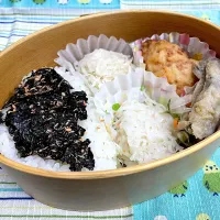 イカシウマイ、唐揚、南蛮漬のノリ🍱|なお🅿️さん