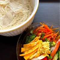 具だくさんのつけ素麺です🙋‍♀️|てるみさん