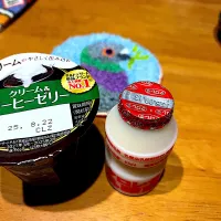 YouTube 徹子の気まぐれTV を観ながら #夜おやつ　コーヒーゼリー、ヤクルト(クロレラ乳酸菌だけど)|ms903さん