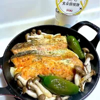 サーモンのムニエル🐟|ひろりんさん