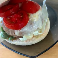 チーズバーガー🍔|みうのすけさん