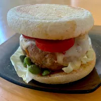 イングリッシュマフィンバーガー🍔| みうのすけさん