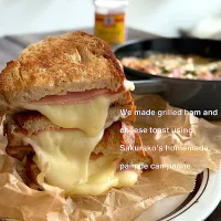 sakurakoちゃん便➰📦sakurakoちゃんお手製パン・ド・カンパーニュでグリルドハムチーズトースト🍞🧀
