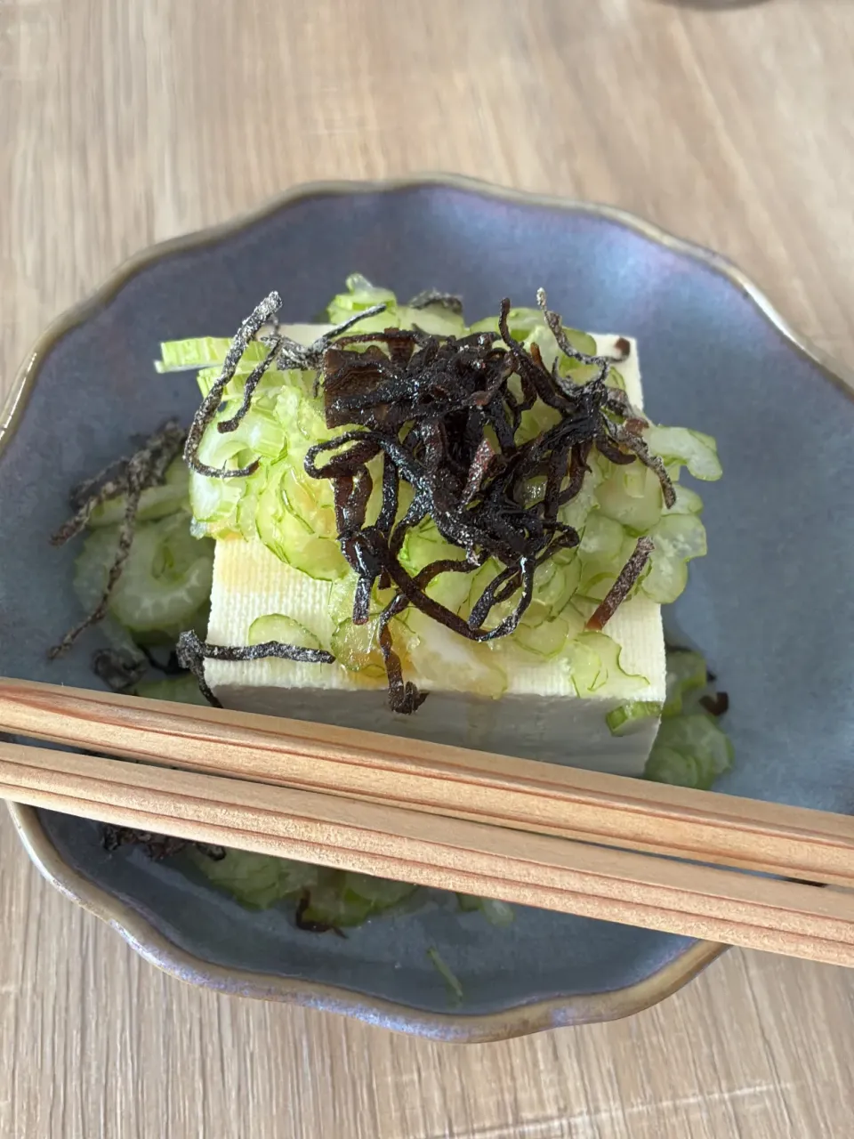 塩昆布とセロリの冷や奴|みかふく_食生活見直し保健師ごはん。さん