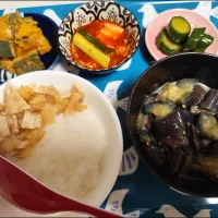 夜ごはんあるもの作ったもので。(お粥さんも作りました)