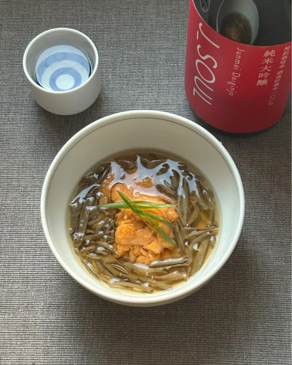 うにじゅんさい|まる(丸大豆)さん