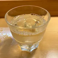 2杯目はグラス白ワイン（実況中継中）| なびさん