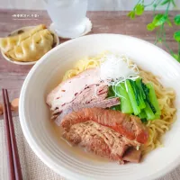 スペアリブのせ✾豚骨風冷やし中華|ゆずぽんさん
