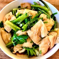 「薄揚げと青菜のサッと炊いたん」
美味しい油揚げとパクチーを
薄味の お出汁で炊きました(^^)
冷奴、ナスの煮浸し、オクラの味噌汁
を添えて 朝ごはんの|ばくあんしゃさん
