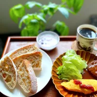 自家製パンで朝食☕️| アッコちゃん✨さん