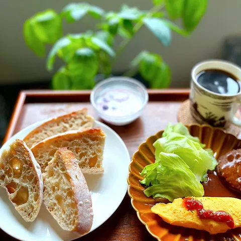「Wできたてシェフレンジ」を使ってみたSnapdishの料理・レシピ写真:自家製パンで朝食☕️