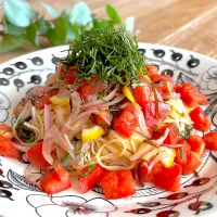 王様のトマト🍅と塩昆布&レモンの冷製パスタ| みずほさん