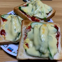 ピザトースト🍕|料理好きなじいさまさん