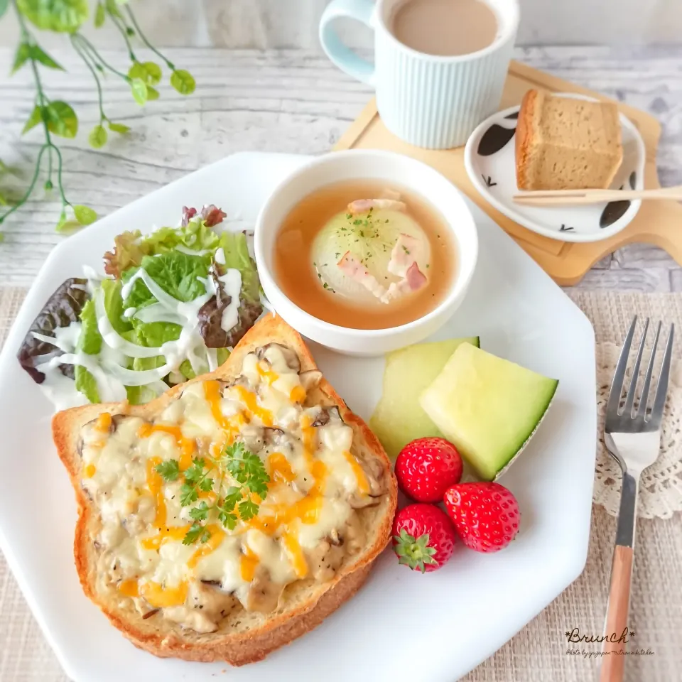 アルモンデ＊猫ぱんのオープンサンドdeごはん|ゆずぽんさん