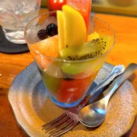 本日のフルーツ　さかい|あべたかひろさん