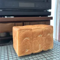 食パン🍞| Miki (^_−)−☆さん