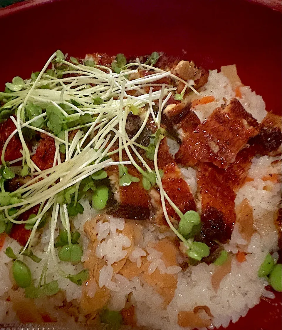 鰻ちらし寿司|Tommyさん