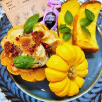 🔷🌿香味野菜の🧅🧄🍅絶品万能ソース🔷→→🔷🎃プッチーニ南瓜と🧀カマンベールの🍅トマトソースグラタン🔷